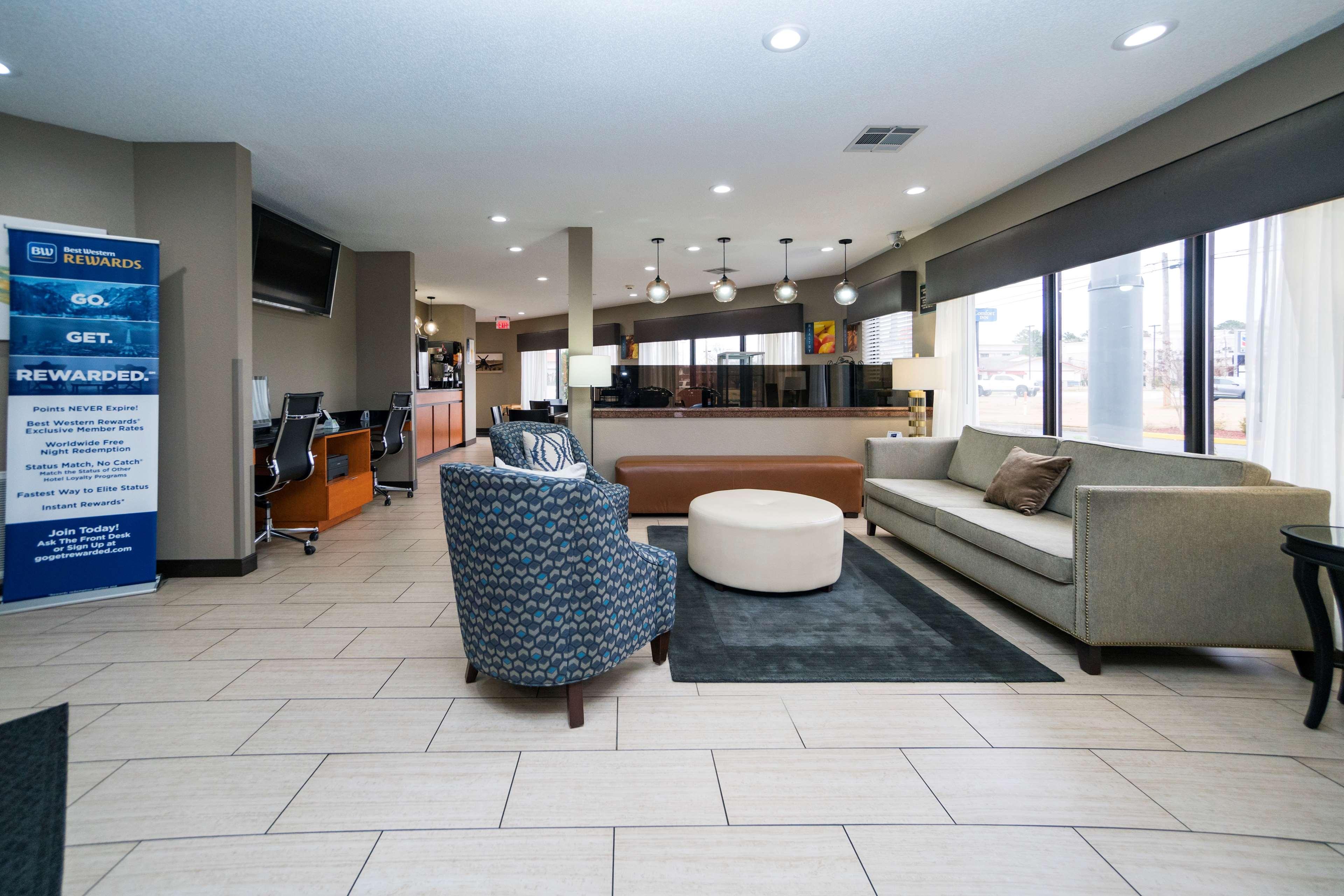 Best Western Airport Inn Пърл Екстериор снимка