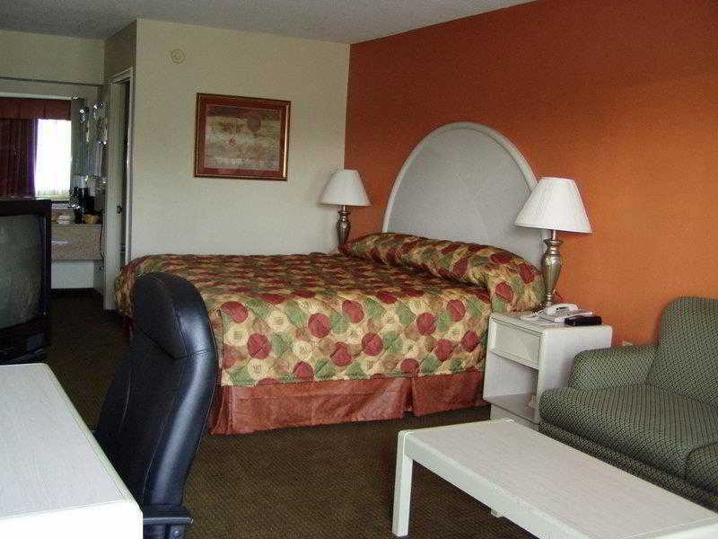 Best Western Airport Inn Пърл Екстериор снимка