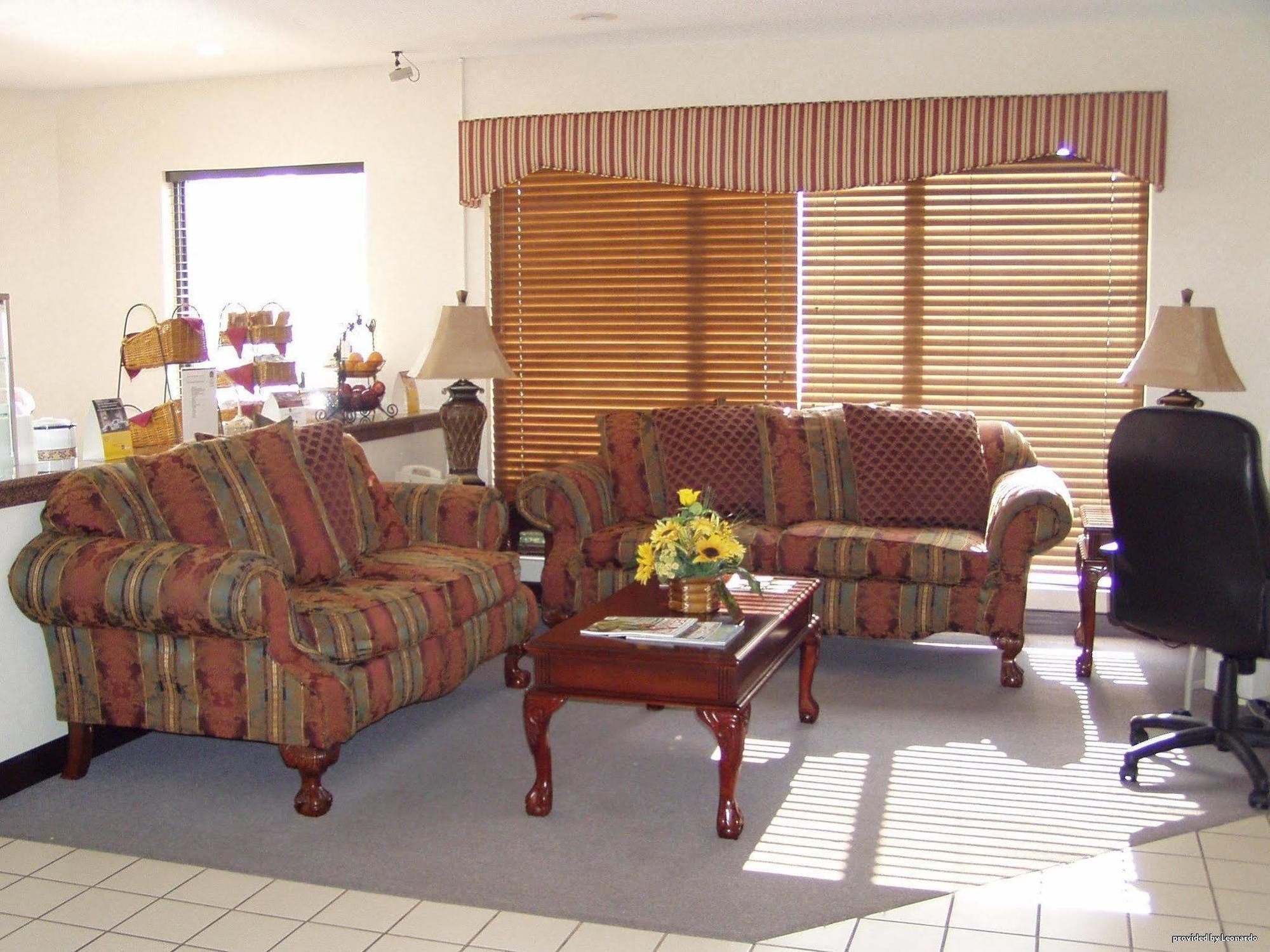 Best Western Airport Inn Пърл Ресторант снимка