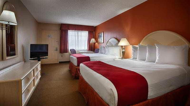 Best Western Airport Inn Пърл Екстериор снимка